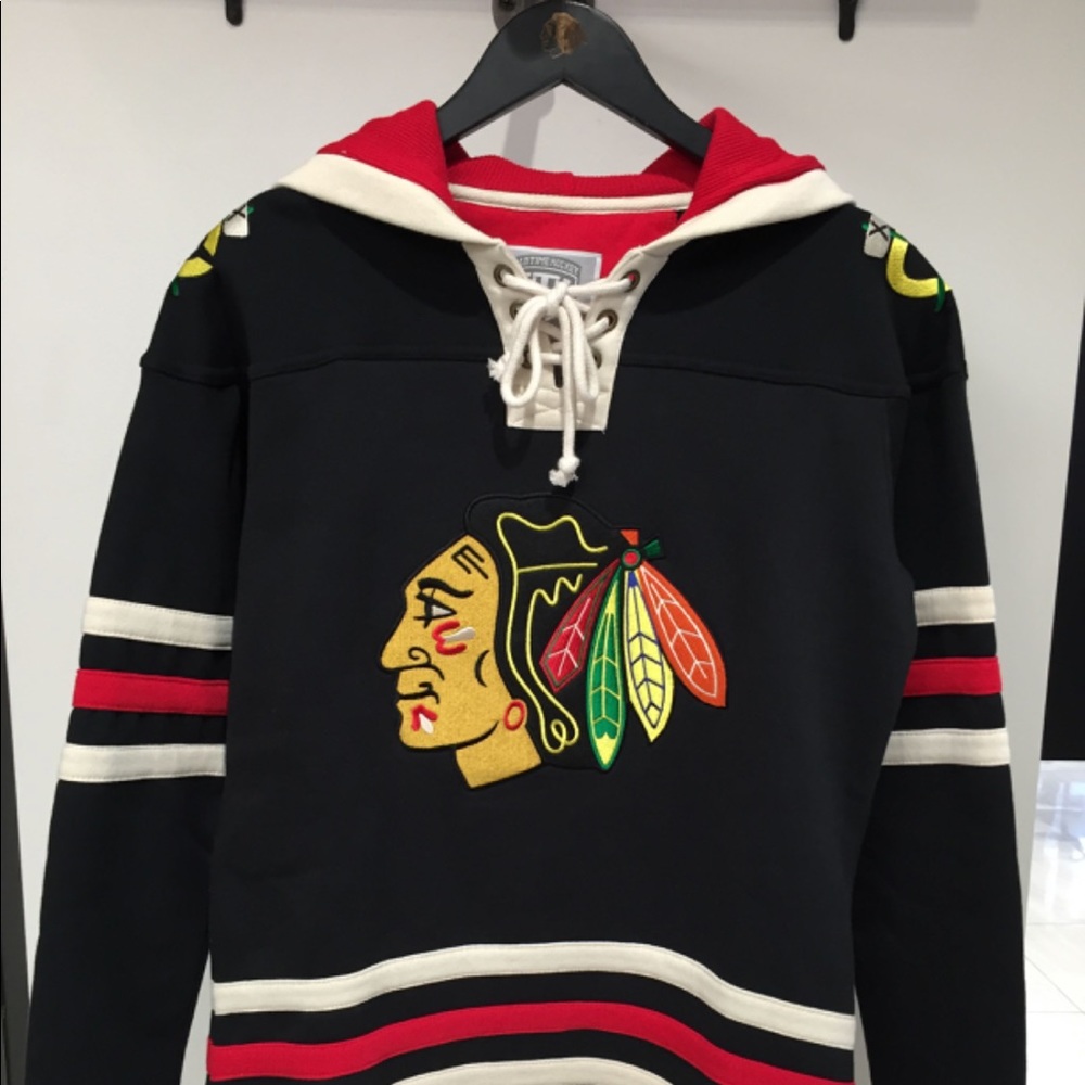 Women’s black hawk hockey hoodie.